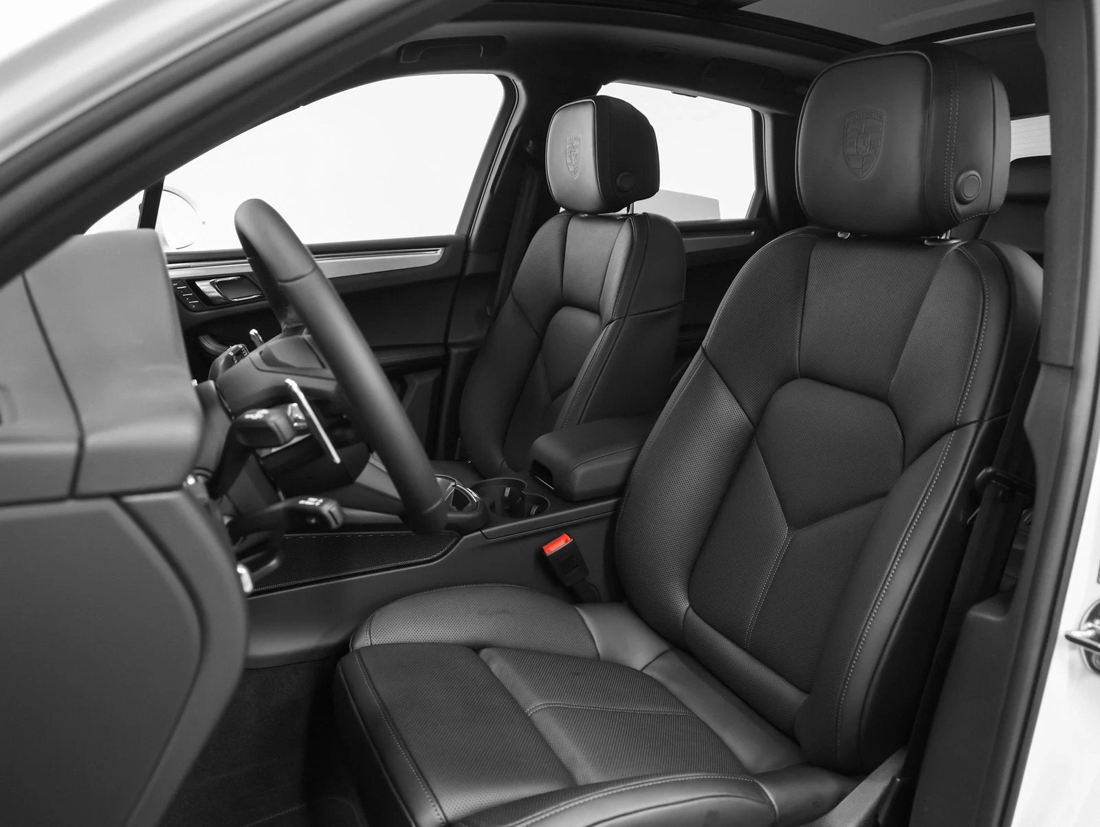 2026 Porsche Macan (95B), 5/20