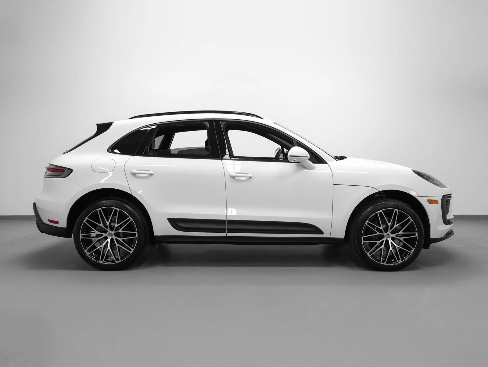 2026 Porsche Macan (95B), 12/20