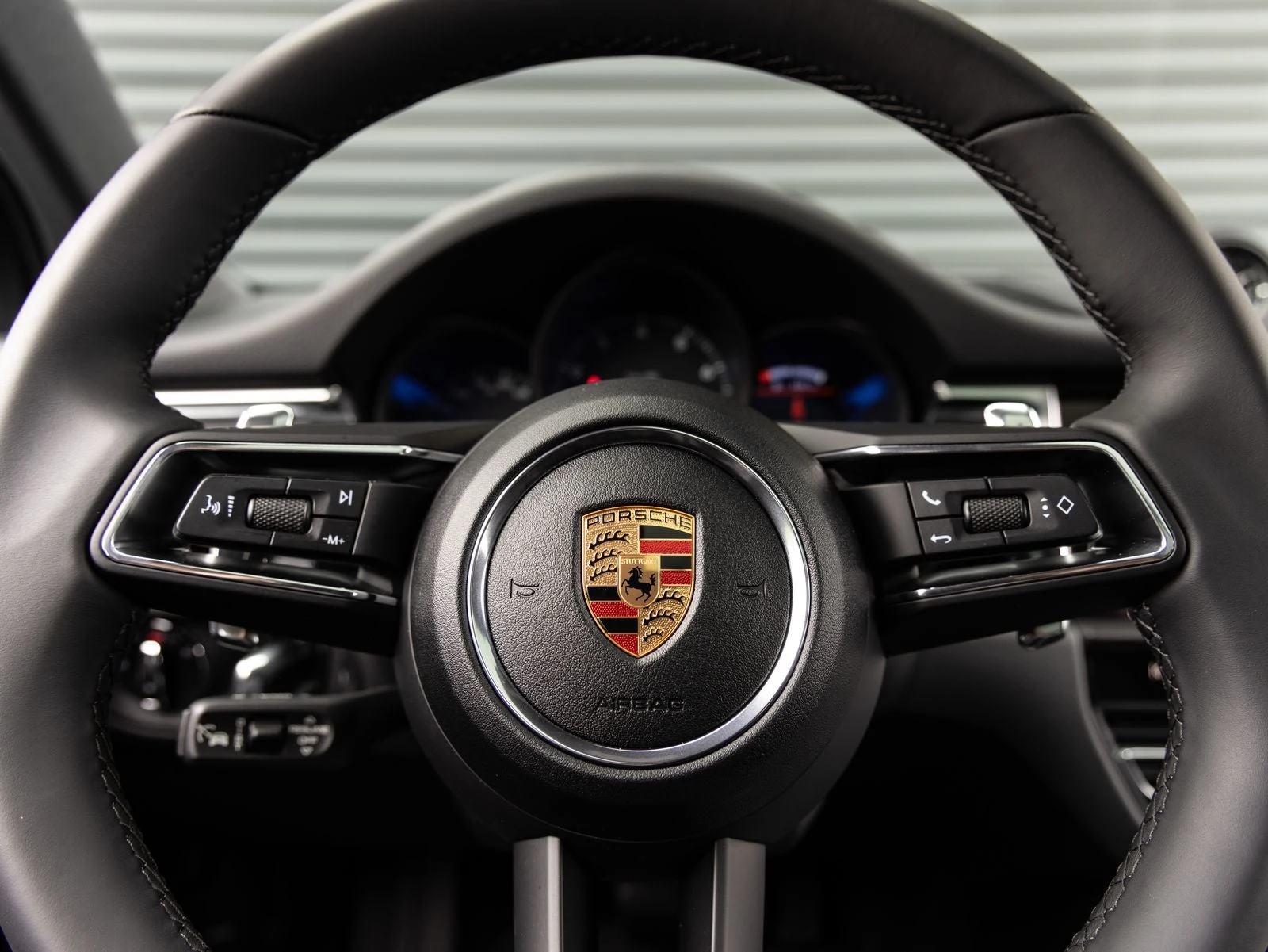 2026 Porsche Macan (95B), 14/20