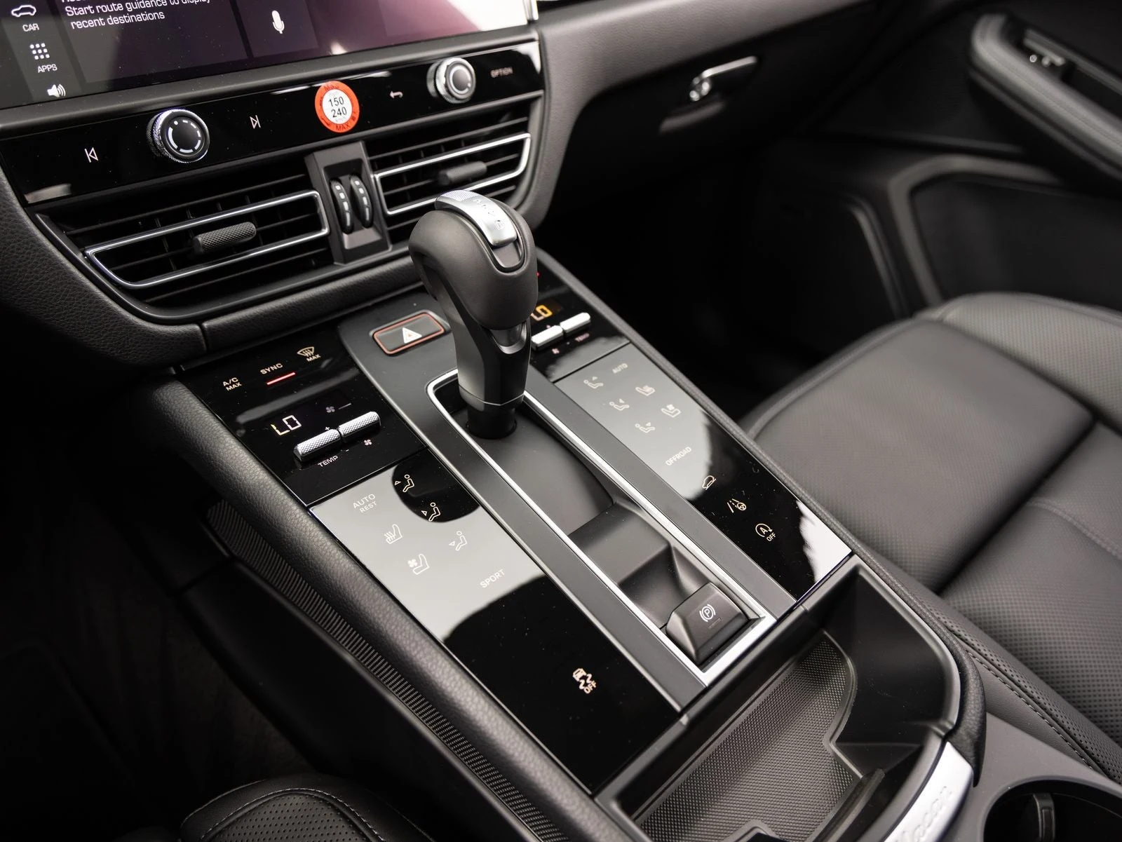 2026 Porsche Macan (95B), 17/20