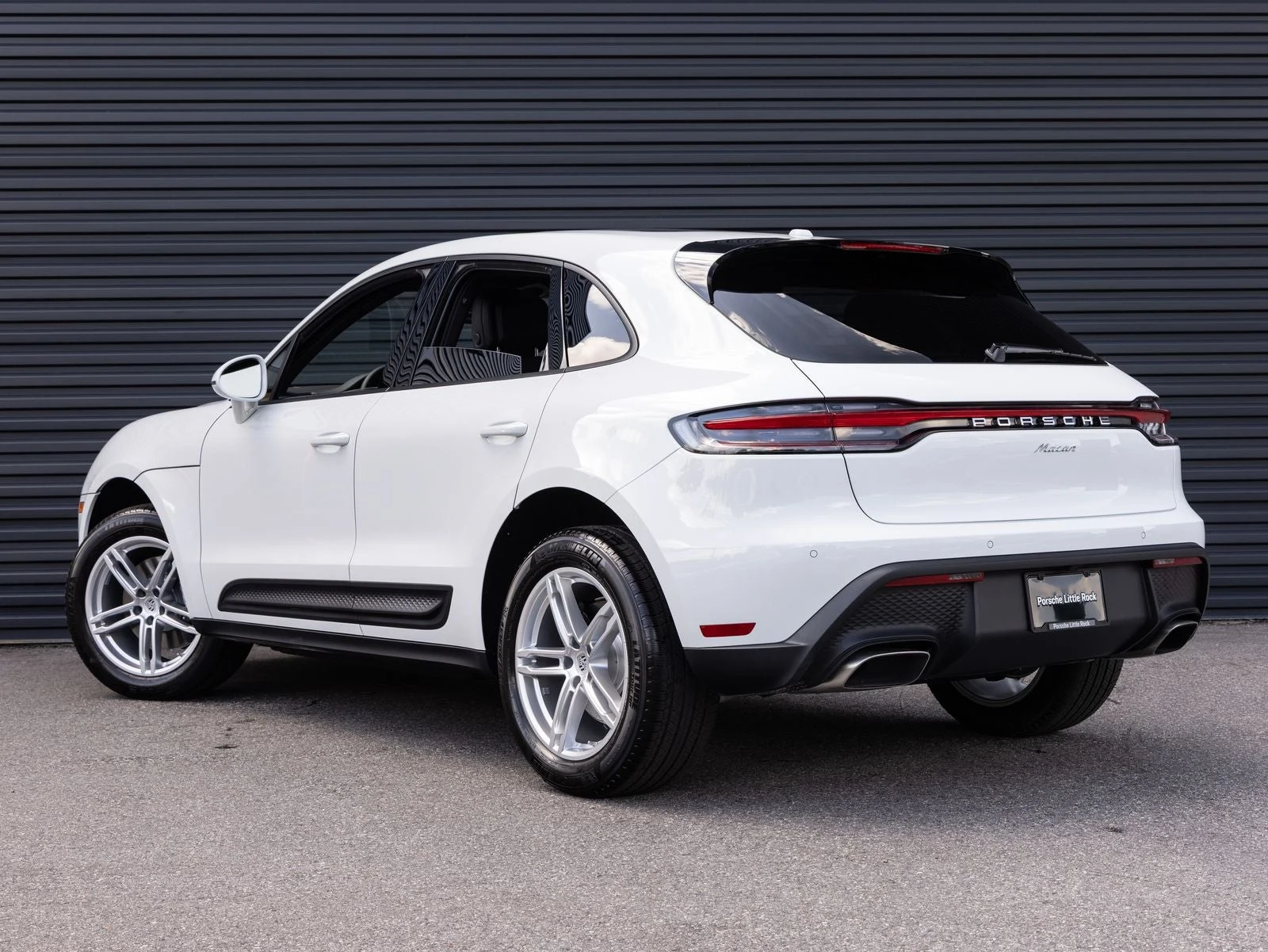 2026 Porsche Macan (95B), 3/20