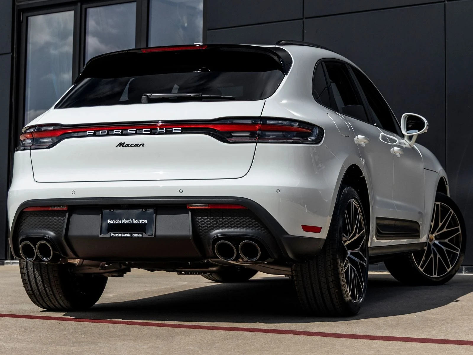 2026 Porsche Macan (95B), 11/20