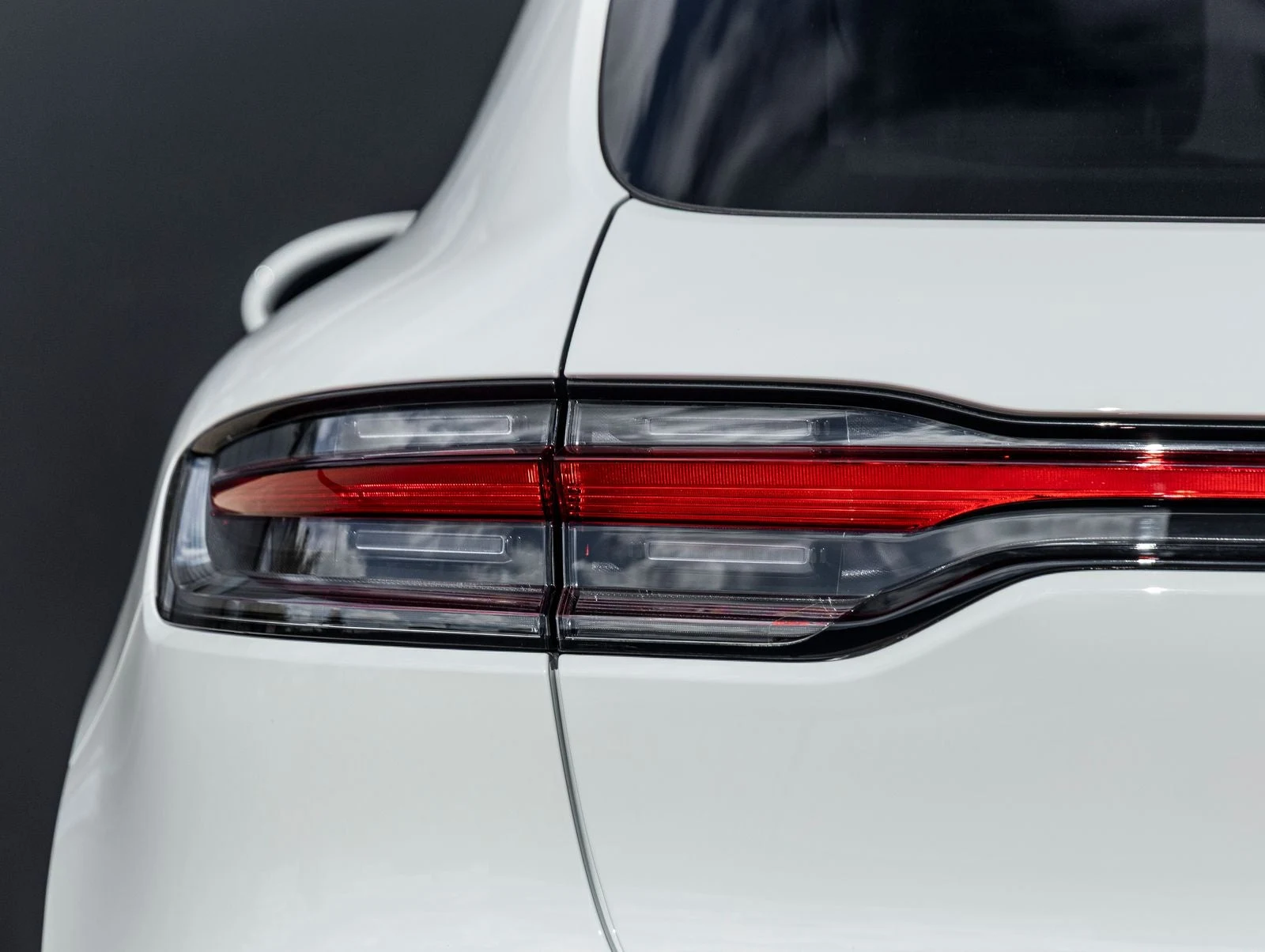 2026 Porsche Macan (95B), 14/20