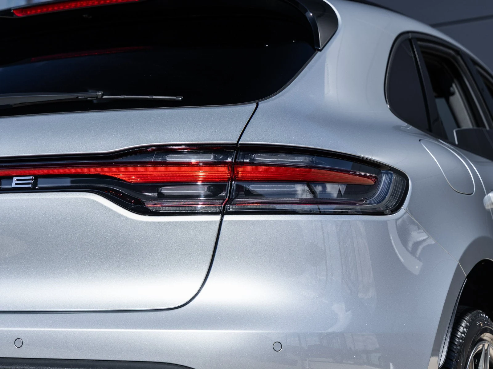 2026 Porsche Macan (95B), 18/20