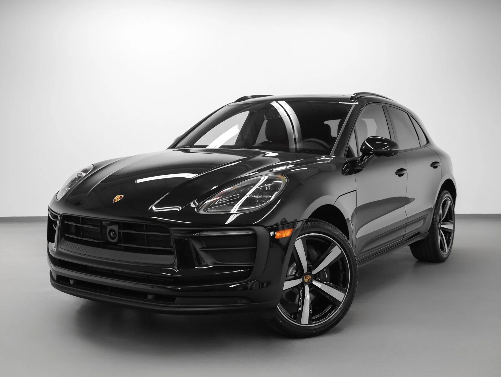 Porsche Macan (95B) · Jet Black Metallic · Indigo Auto Group