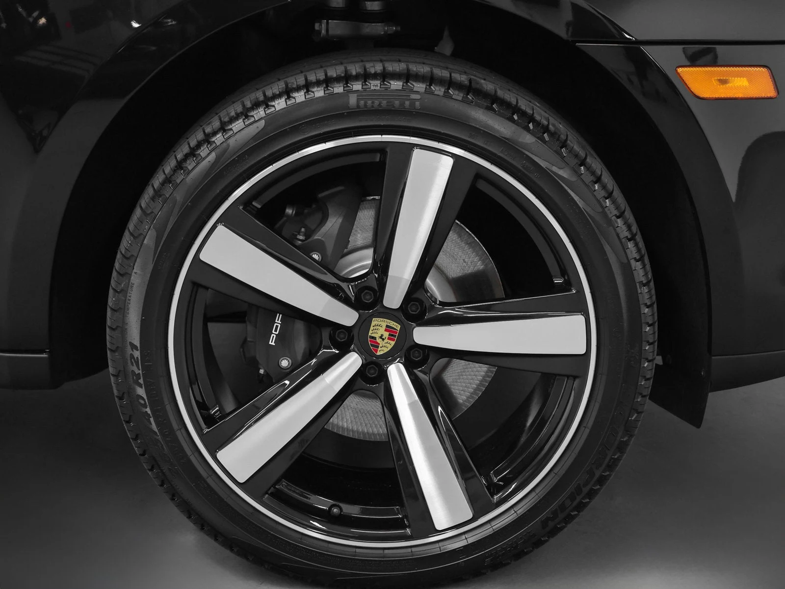 2026 Porsche Macan (95B), 14/20