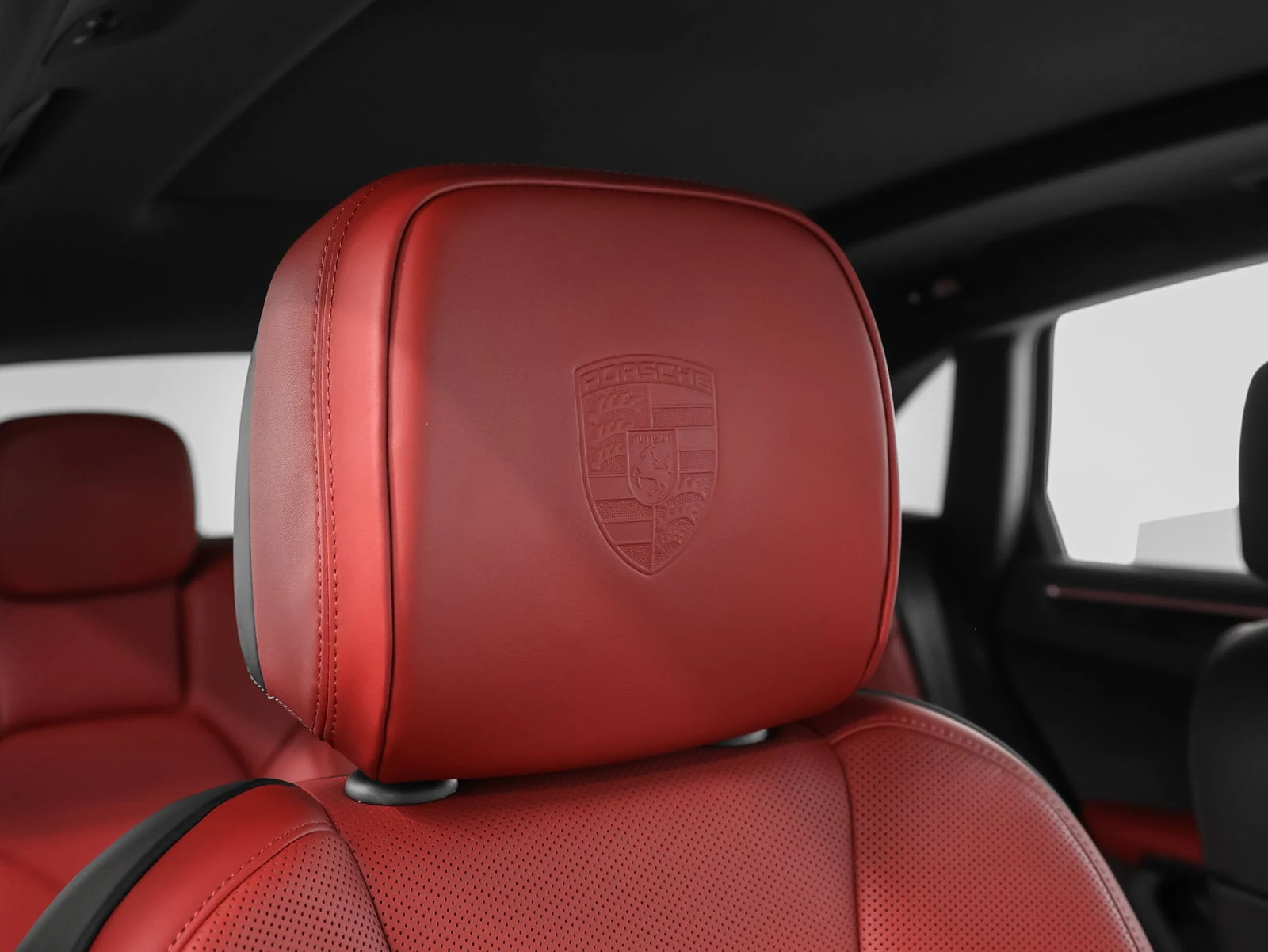 2026 Porsche Macan (95B), 20/20