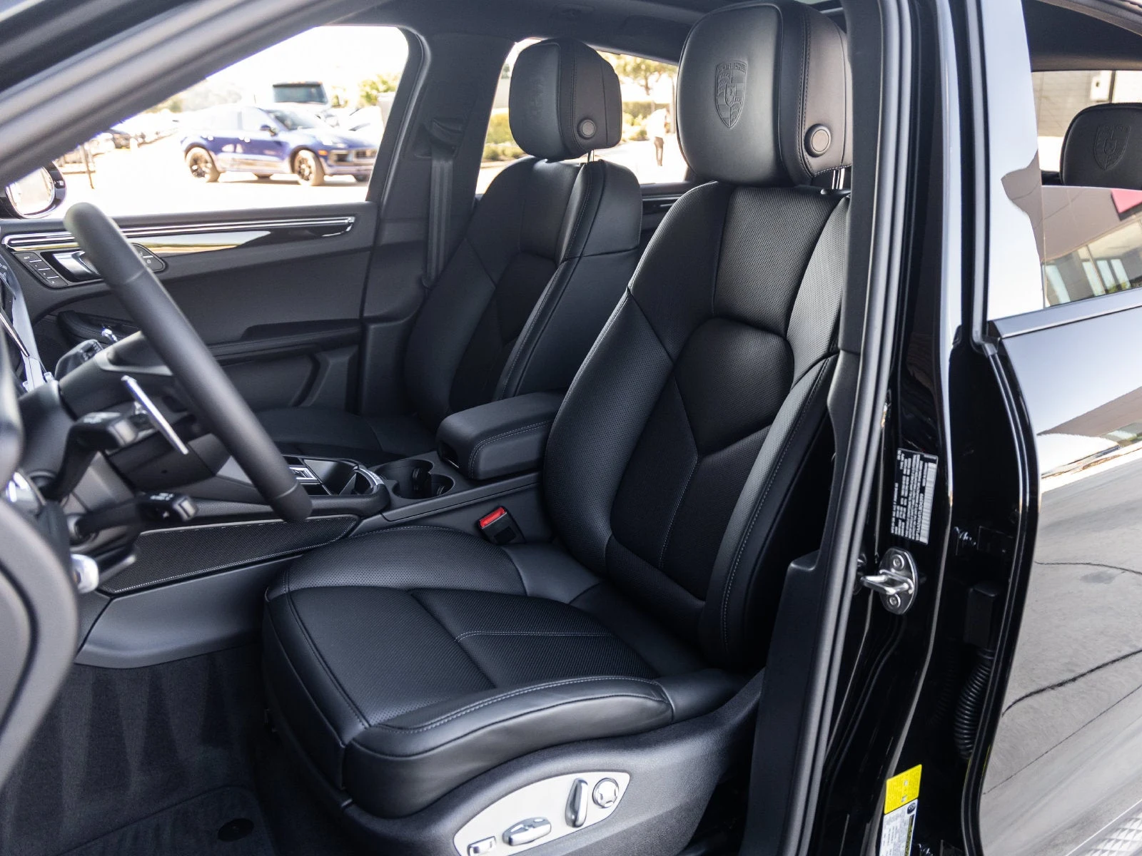 2026 Porsche Macan (95B), 5/20