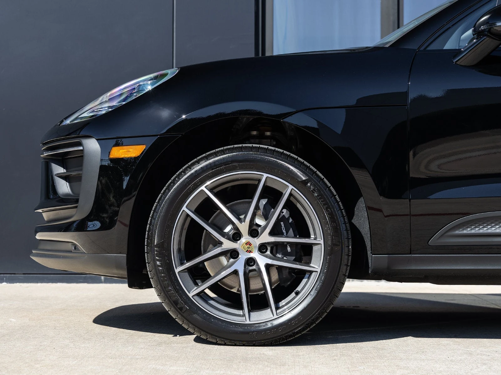 2026 Porsche Macan (95B), 13/20
