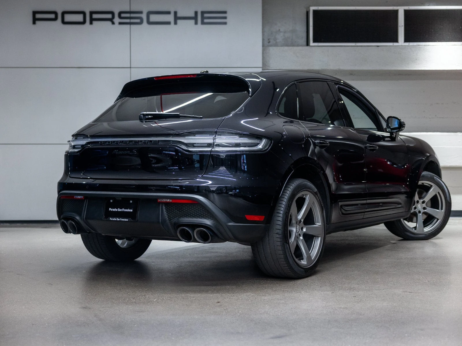 2023 Porsche Macan S (95B), 8/20