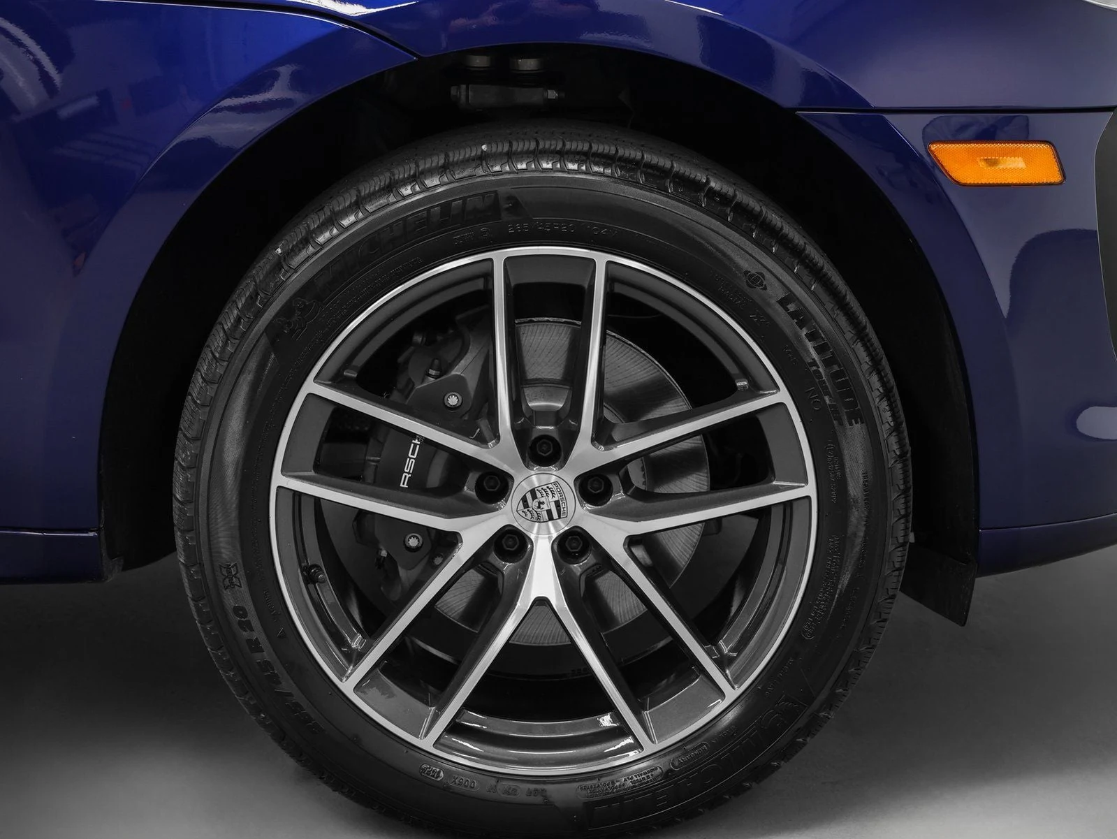 2026 Porsche Macan (95B), 14/20