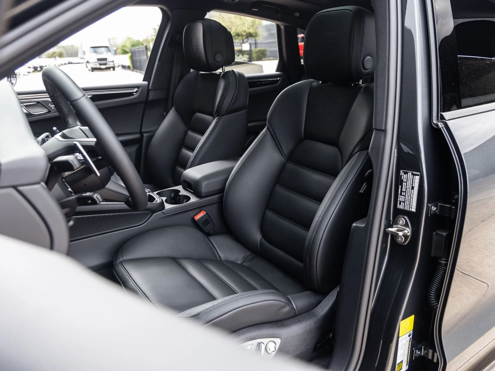 2026 Porsche Macan (95B), 5/20