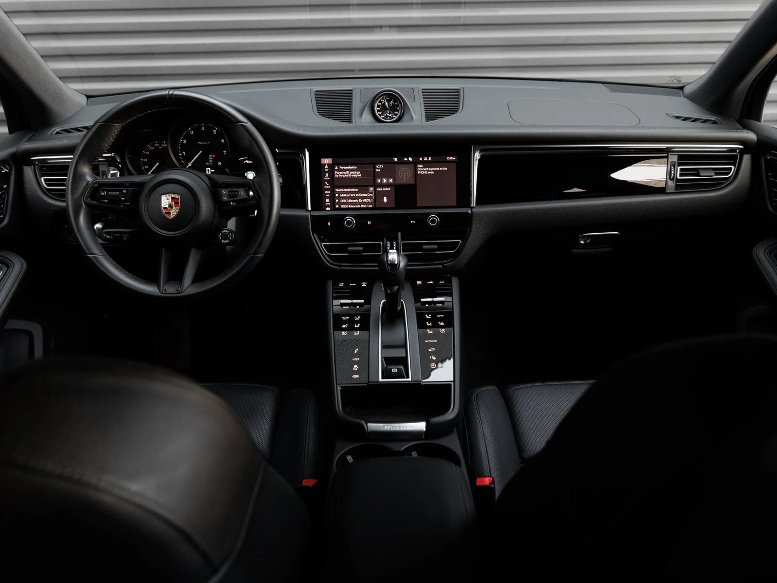 2026 Porsche Macan T (95B), 16/20