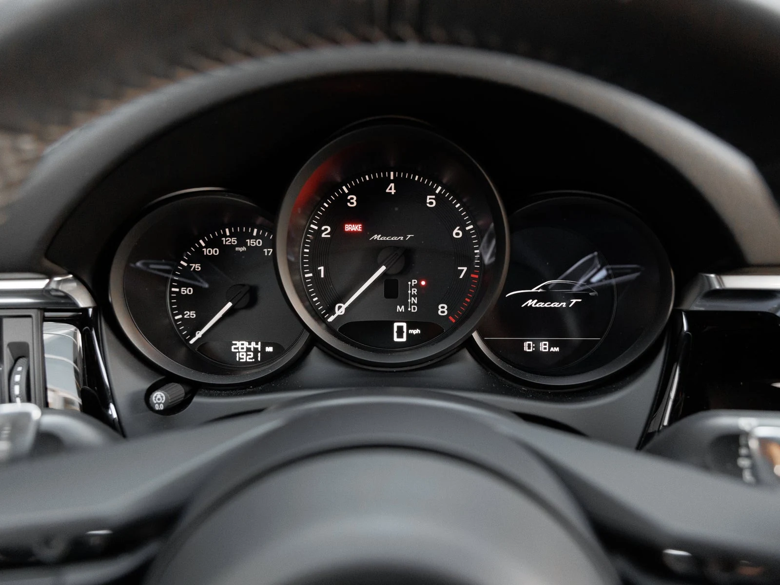 2026 Porsche Macan T (95B), 18/20
