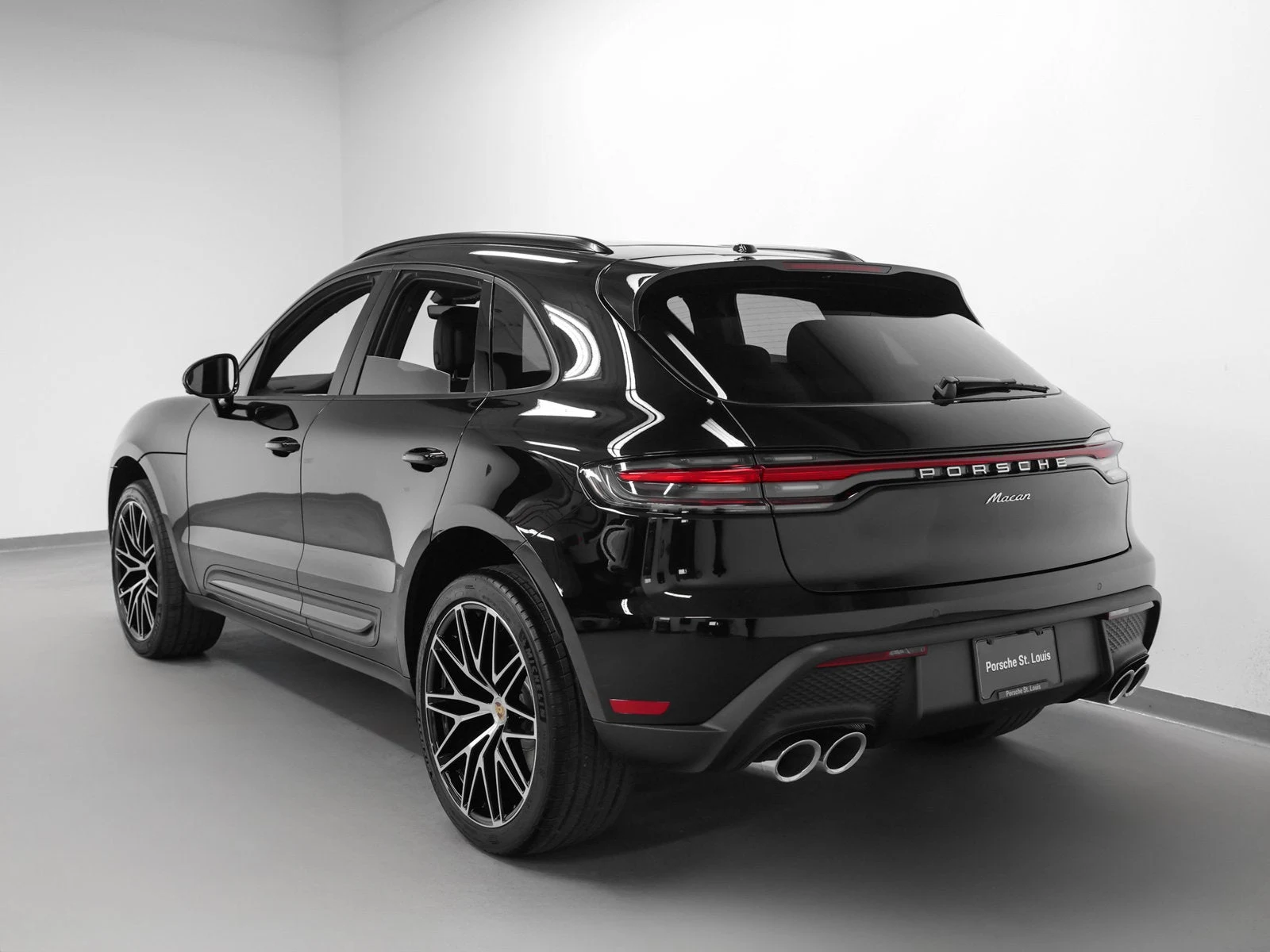 2026 Porsche Macan (95B), 3/20