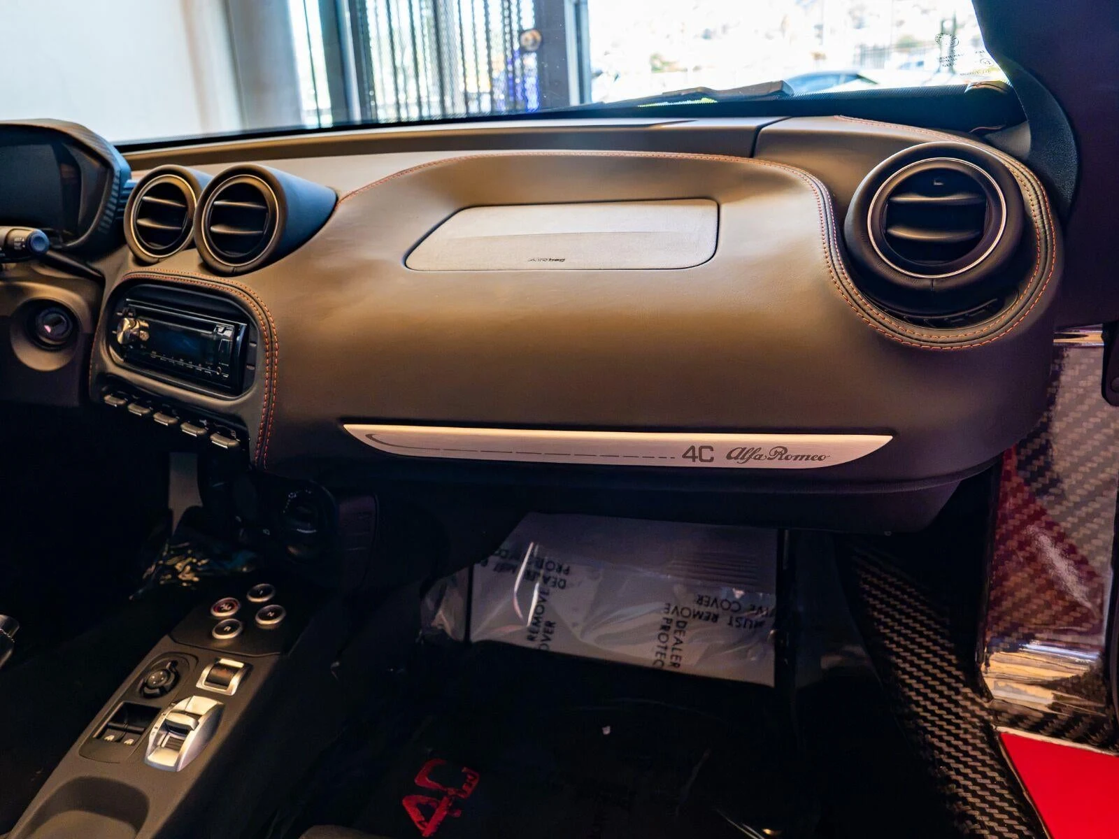 2015 Alfa Romeo 4C Coupé, 16/20