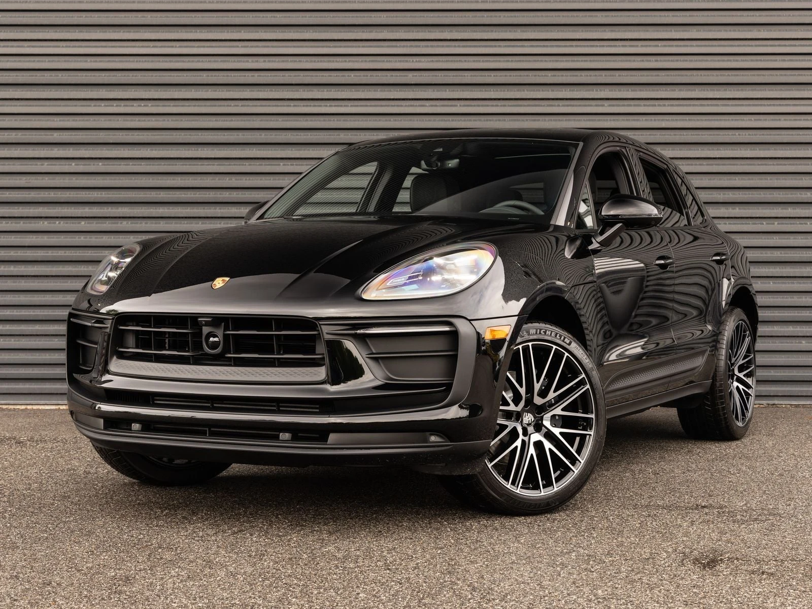 Porsche Macan (95B) · black · Indigo Auto Group