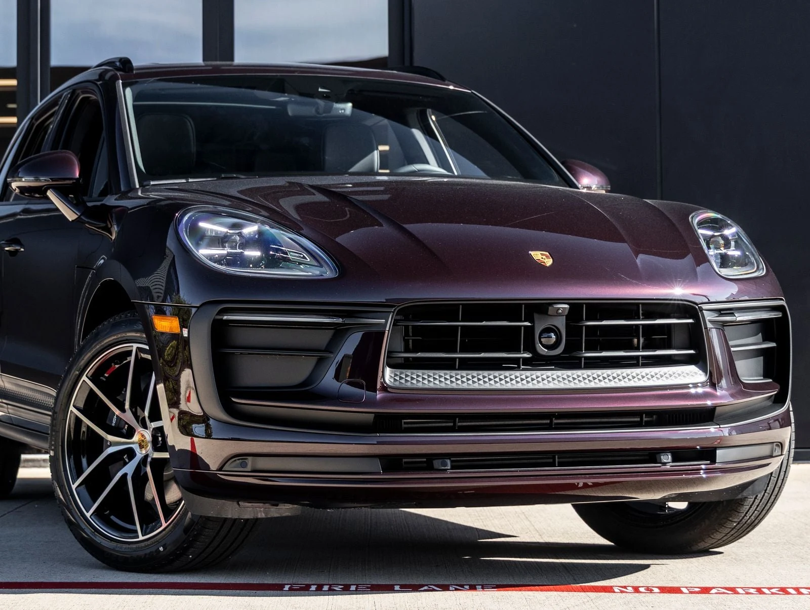 2026 Porsche Macan (95B), 9/20