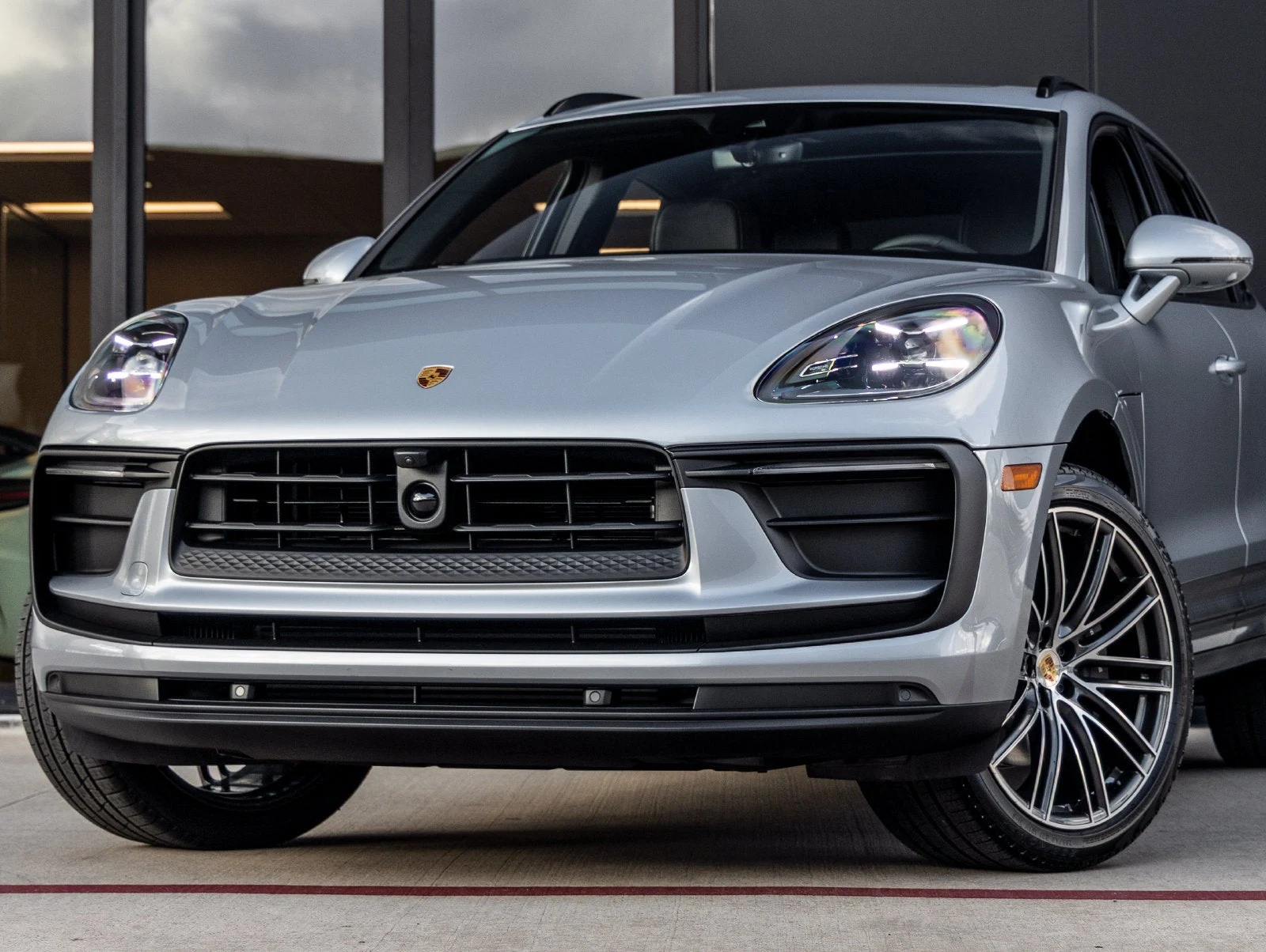 2026 Porsche Macan (95B), 7/20