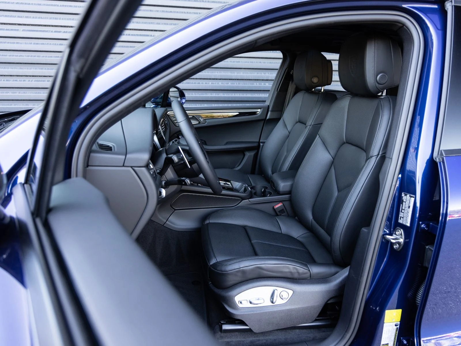 2026 Porsche Macan (95B), 5/20