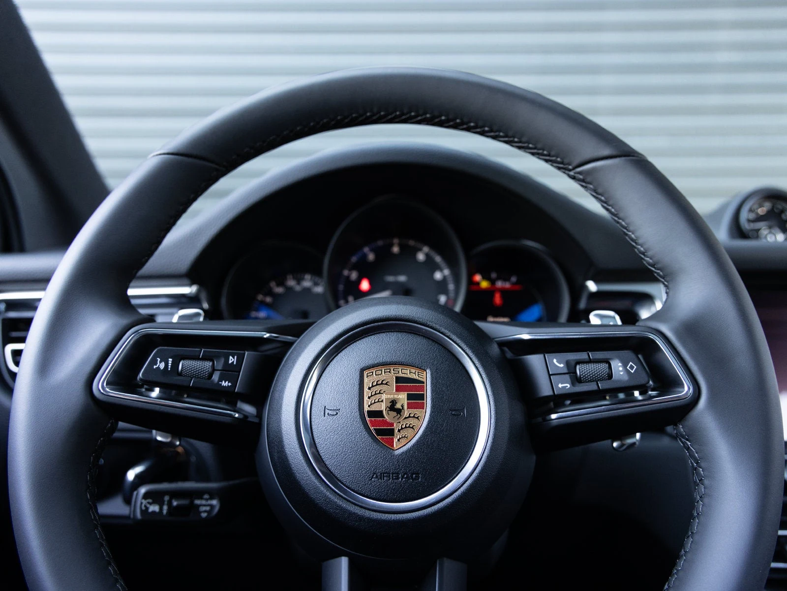 2026 Porsche Macan (95B), 14/20