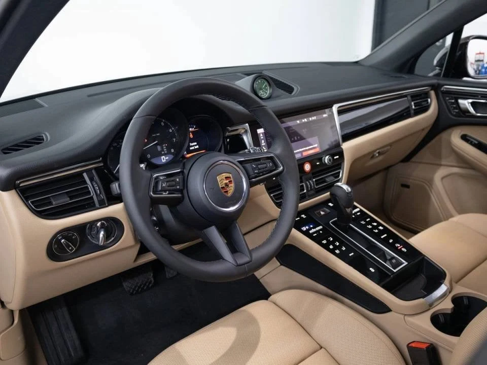 2026 Porsche Macan (95B), 4/20
