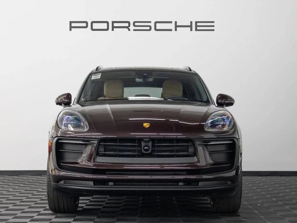2026 Porsche Macan (95B), 9/20
