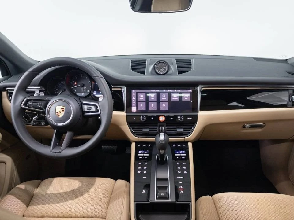 2026 Porsche Macan (95B), 12/20