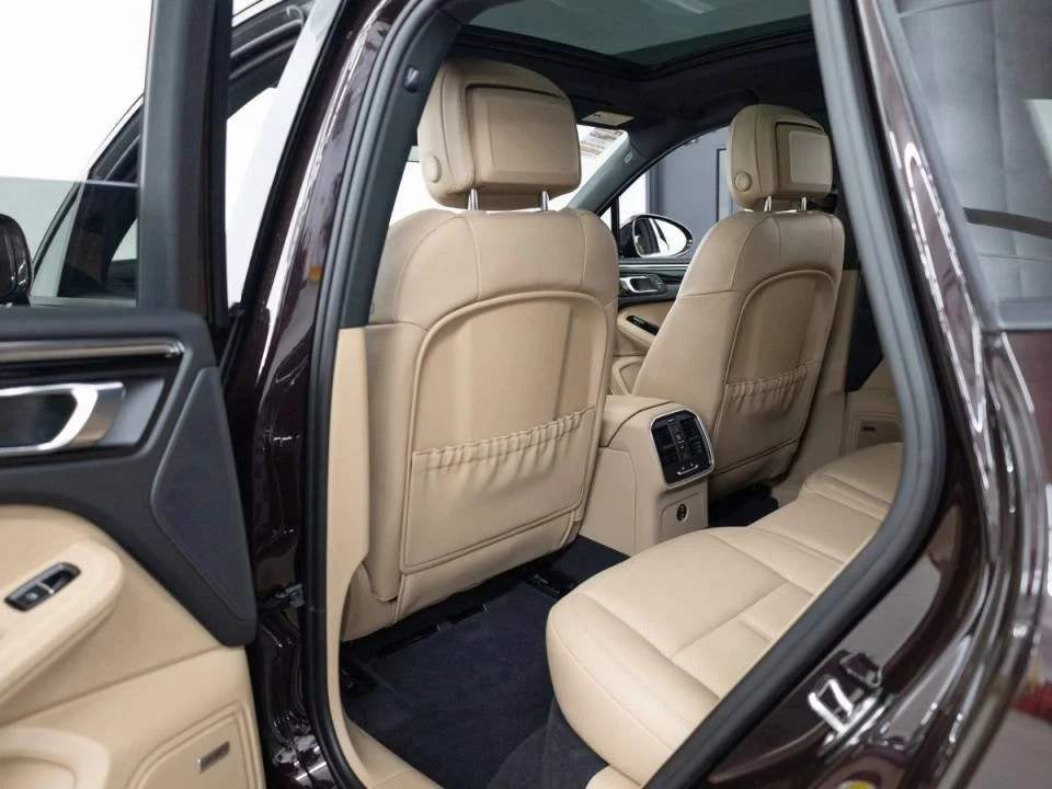 2026 Porsche Macan (95B), 20/20
