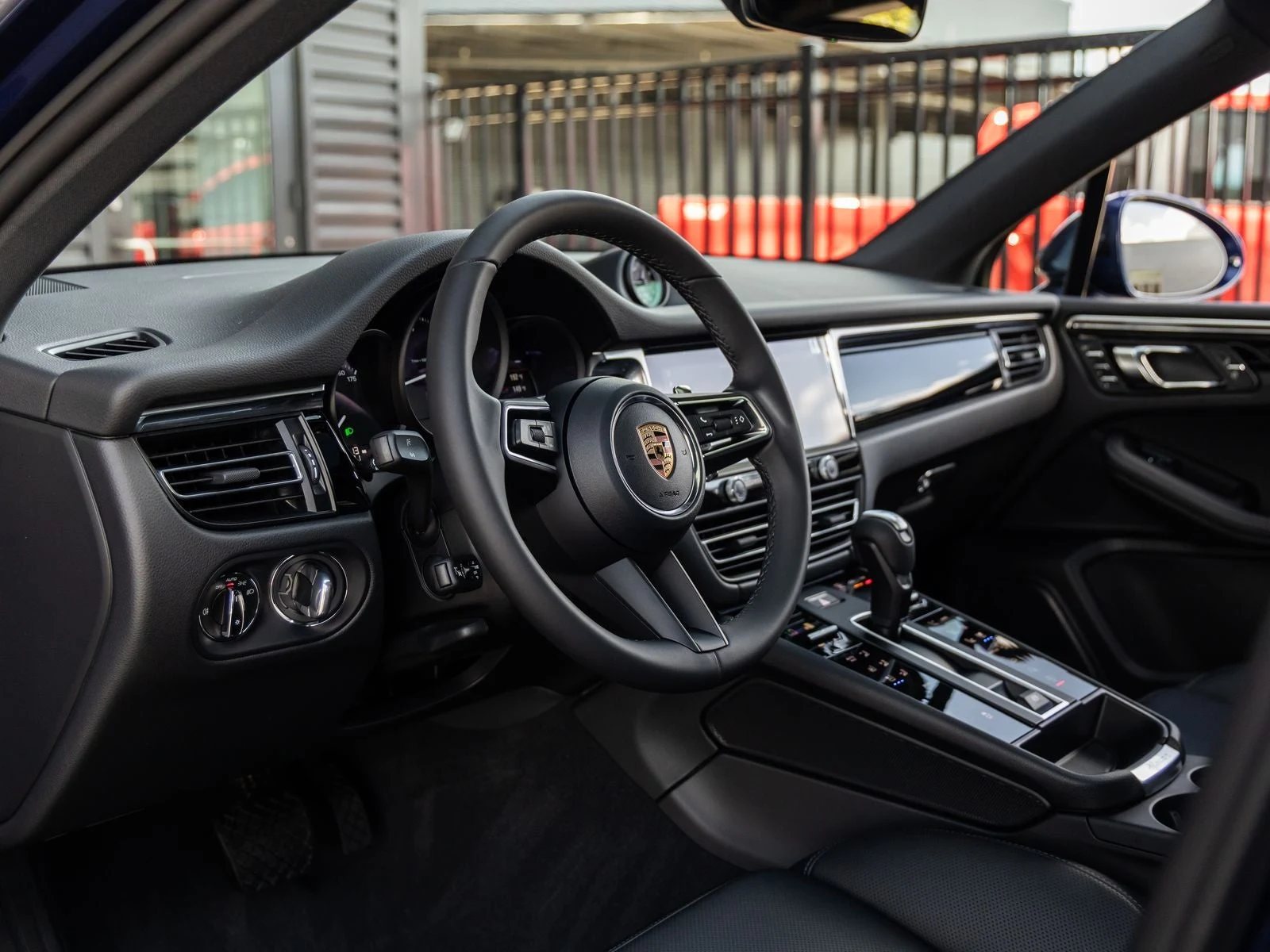 2026 Porsche Macan (95B), 4/20