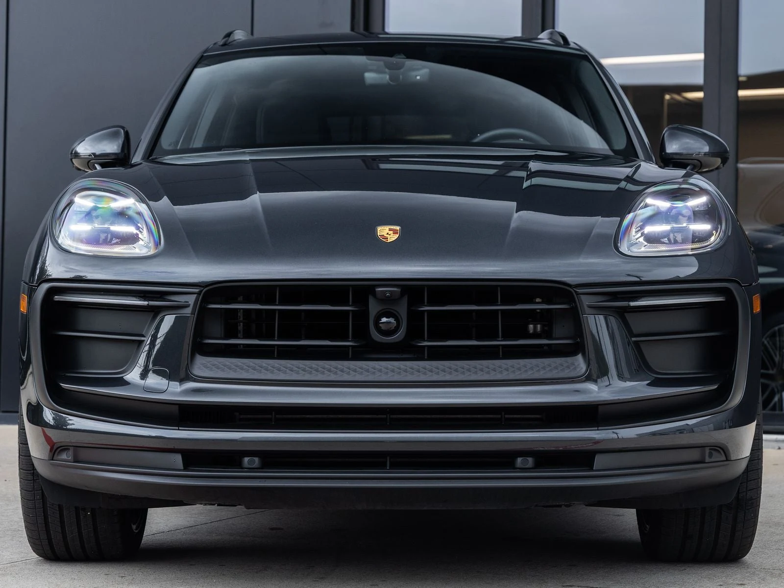 2026 Porsche Macan (95B), 8/20