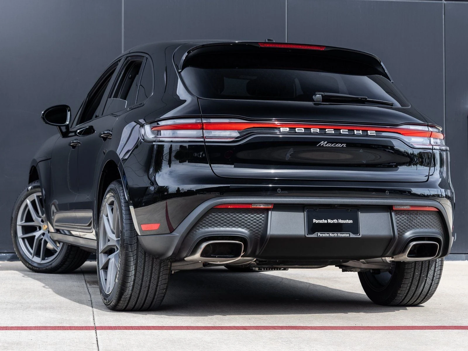 2026 Porsche Macan (95B), 3/20
