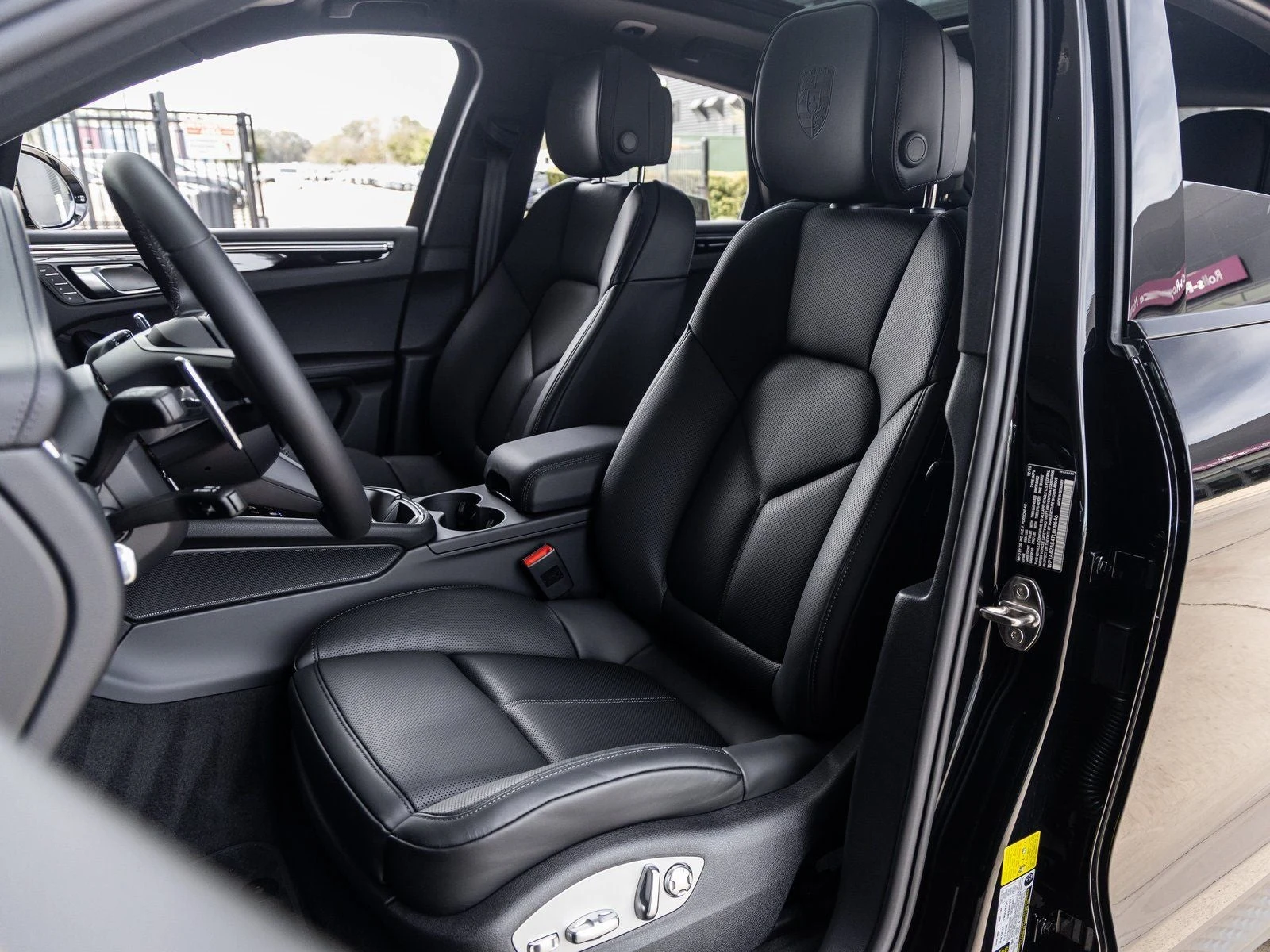 2026 Porsche Macan (95B), 5/20