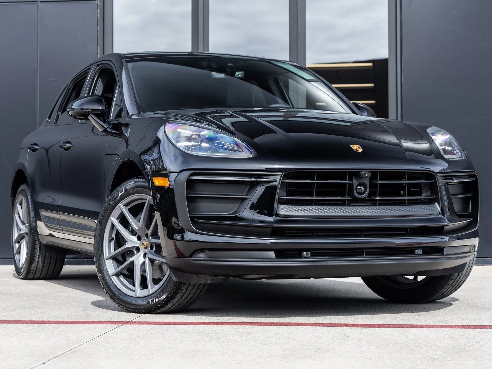 2026 Porsche Macan (95B), 6/20