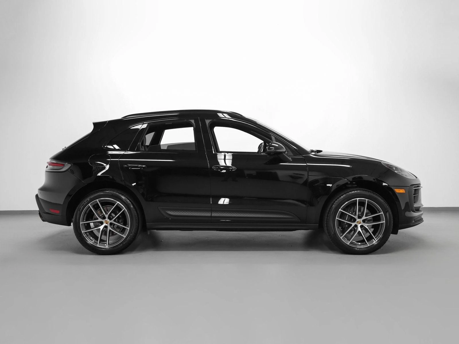2026 Porsche Macan (95B), 12/20