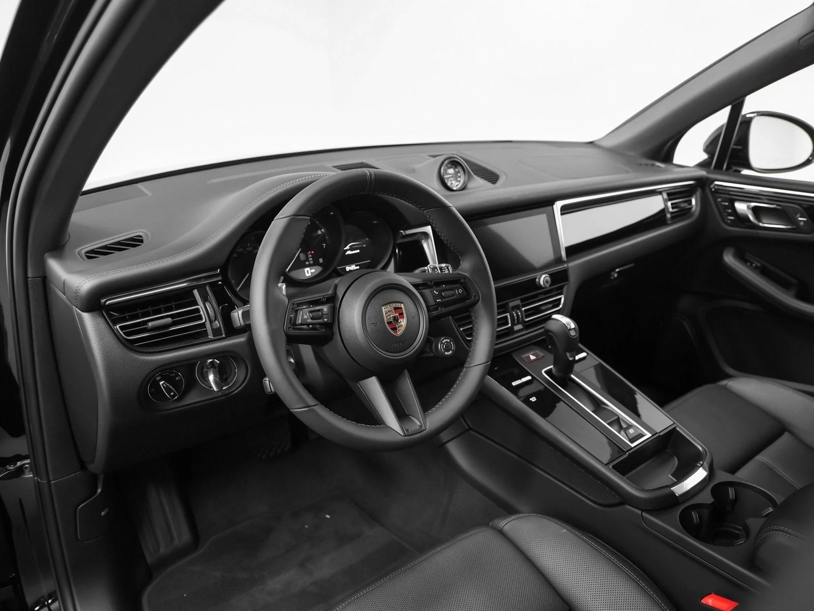2026 Porsche Macan (95B), 4/20