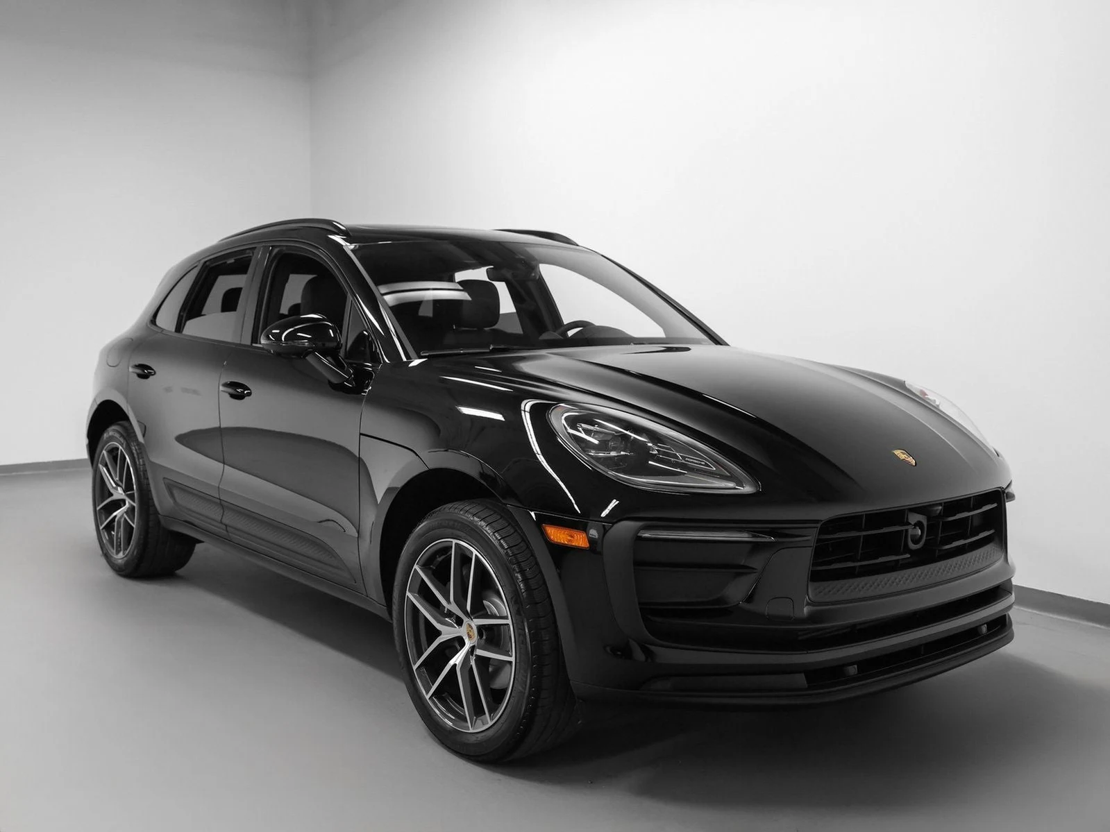 2026 Porsche Macan (95B), 9/20