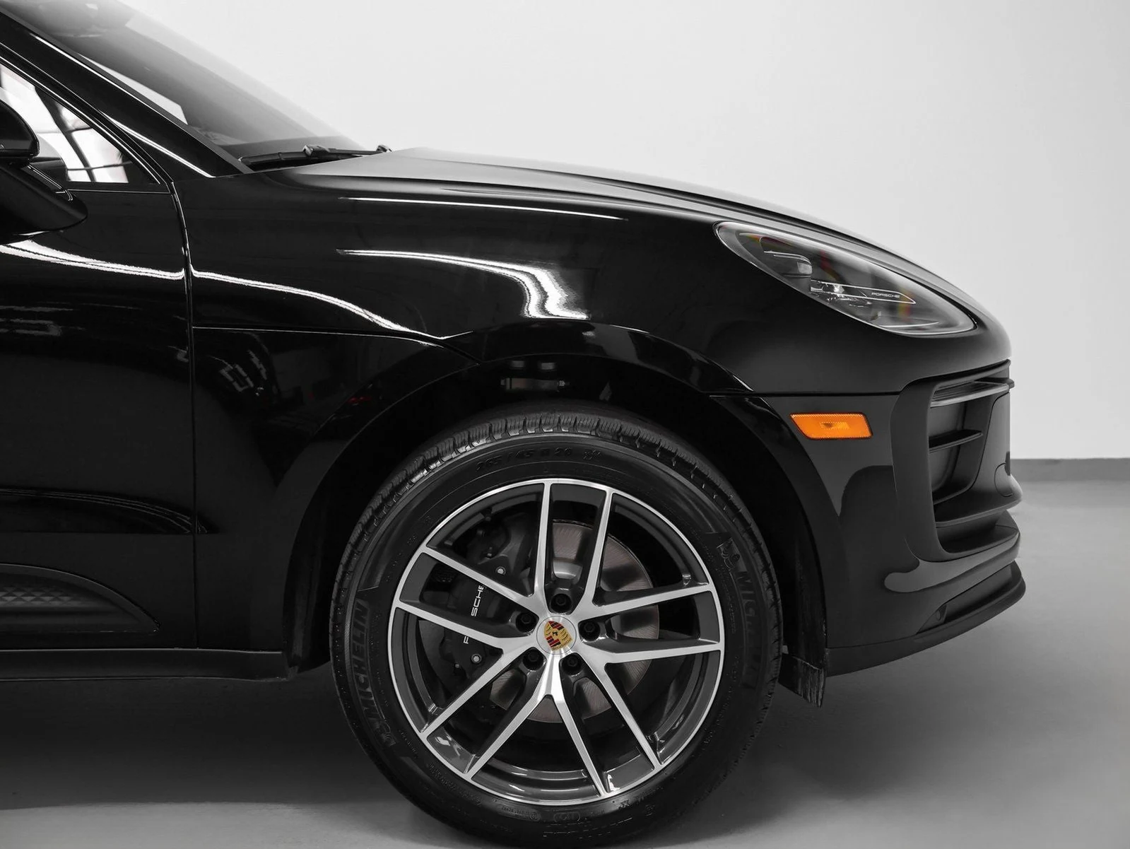 2026 Porsche Macan (95B), 14/20