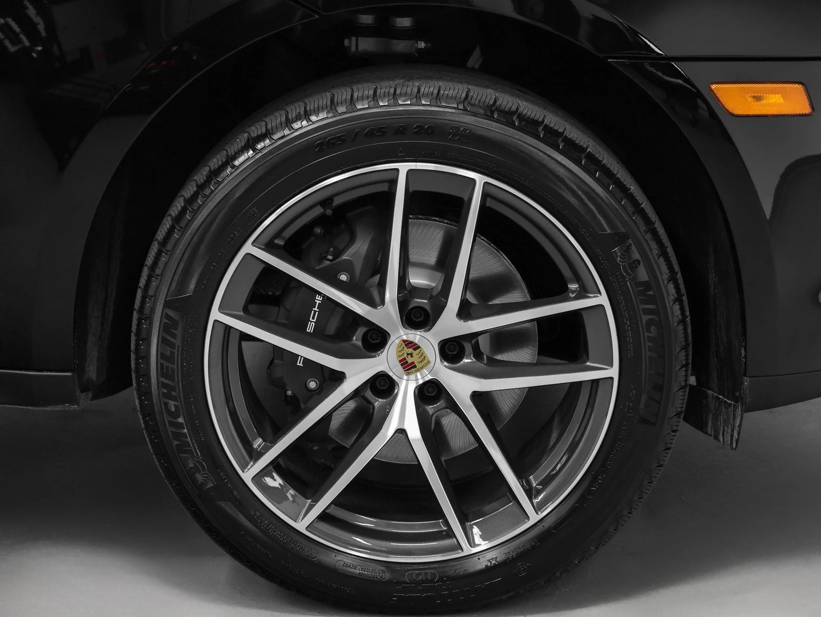 2026 Porsche Macan (95B), 15/20