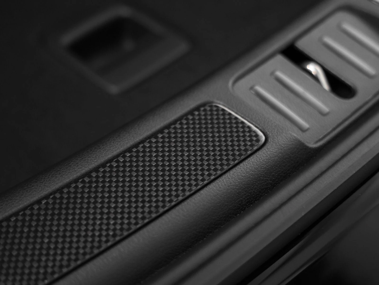 2026 Porsche Macan (95B), 19/20