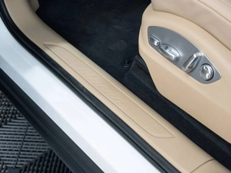 2026 Porsche Macan (95B), 20/20