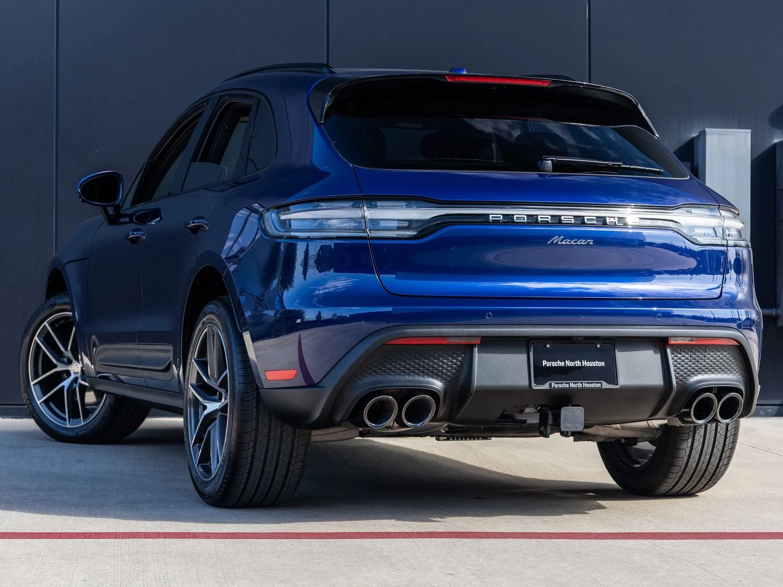 2026 Porsche Macan (95B), 3/20