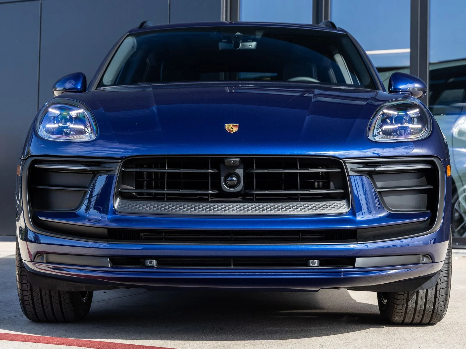 2026 Porsche Macan (95B), 8/20