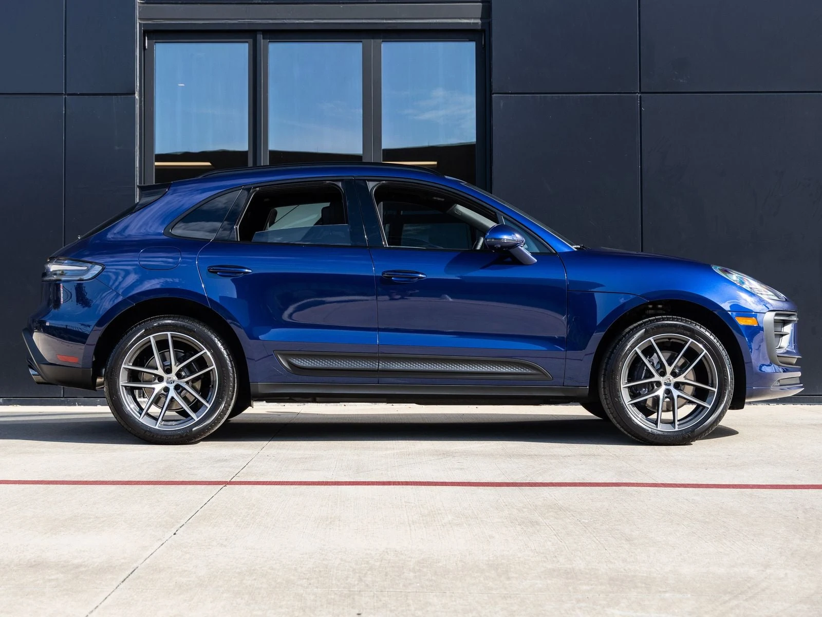 2026 Porsche Macan (95B), 12/20