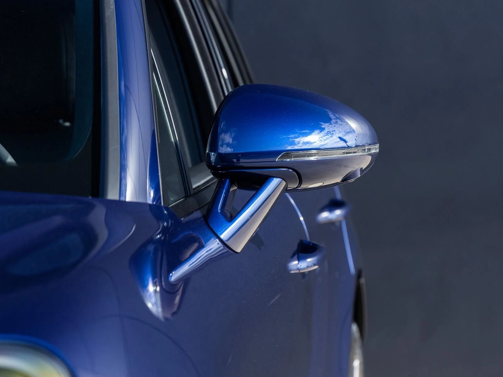 2026 Porsche Macan (95B), 19/20