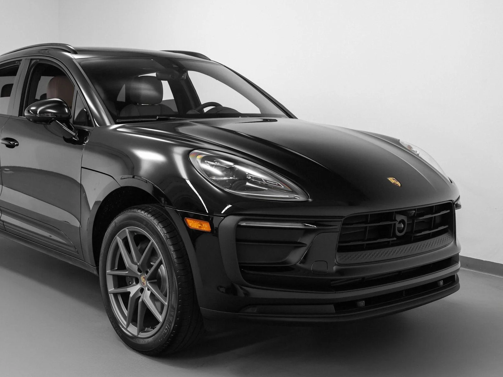 2026 Porsche Macan (95B), 8/20