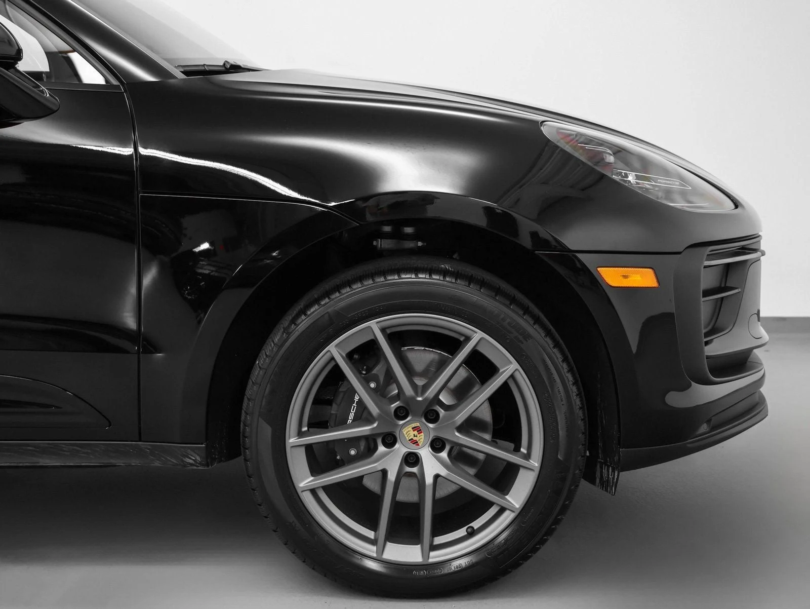 2026 Porsche Macan (95B), 13/20