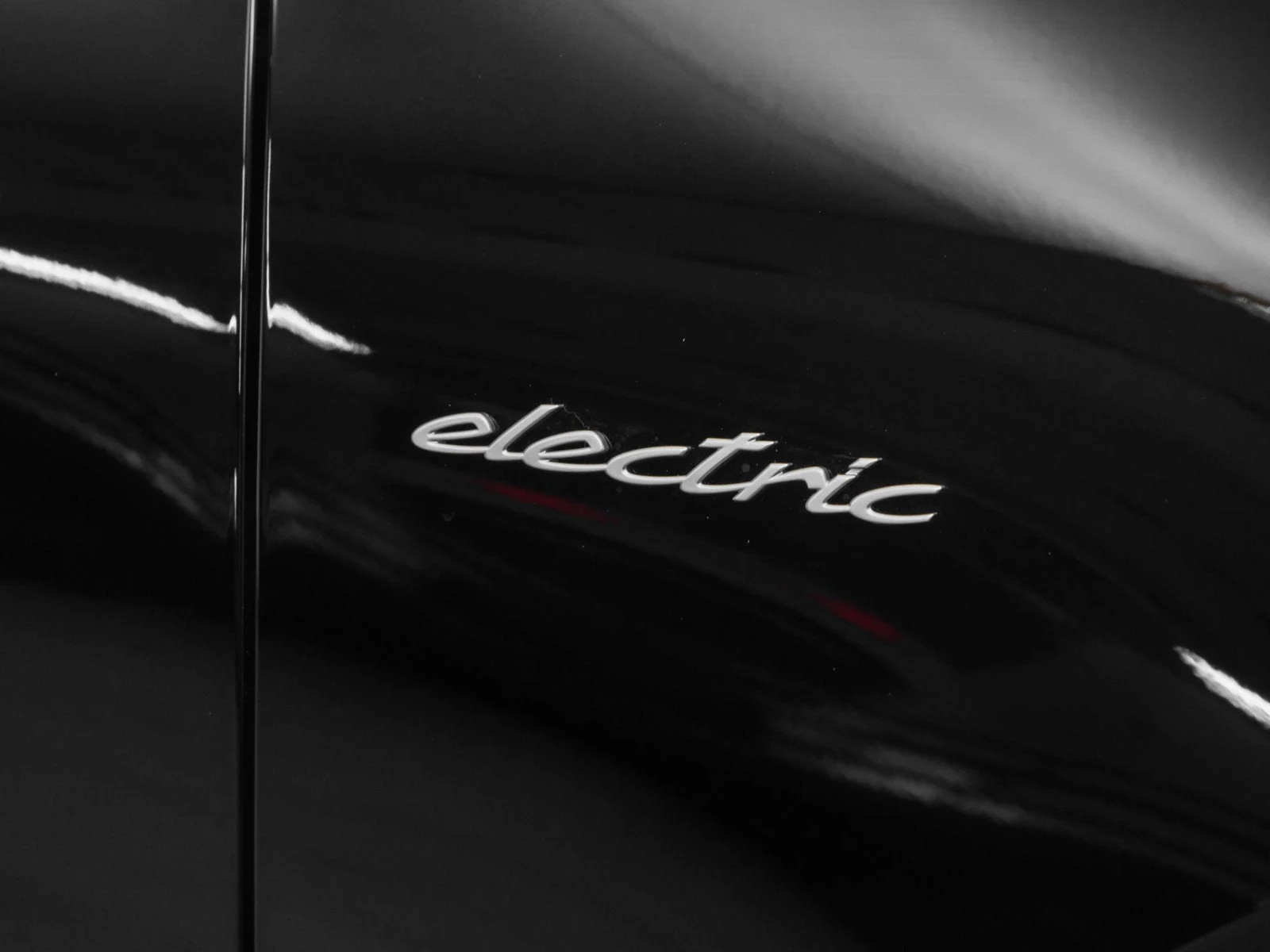 2025 Porsche Macan Electric (XAB), 15/20