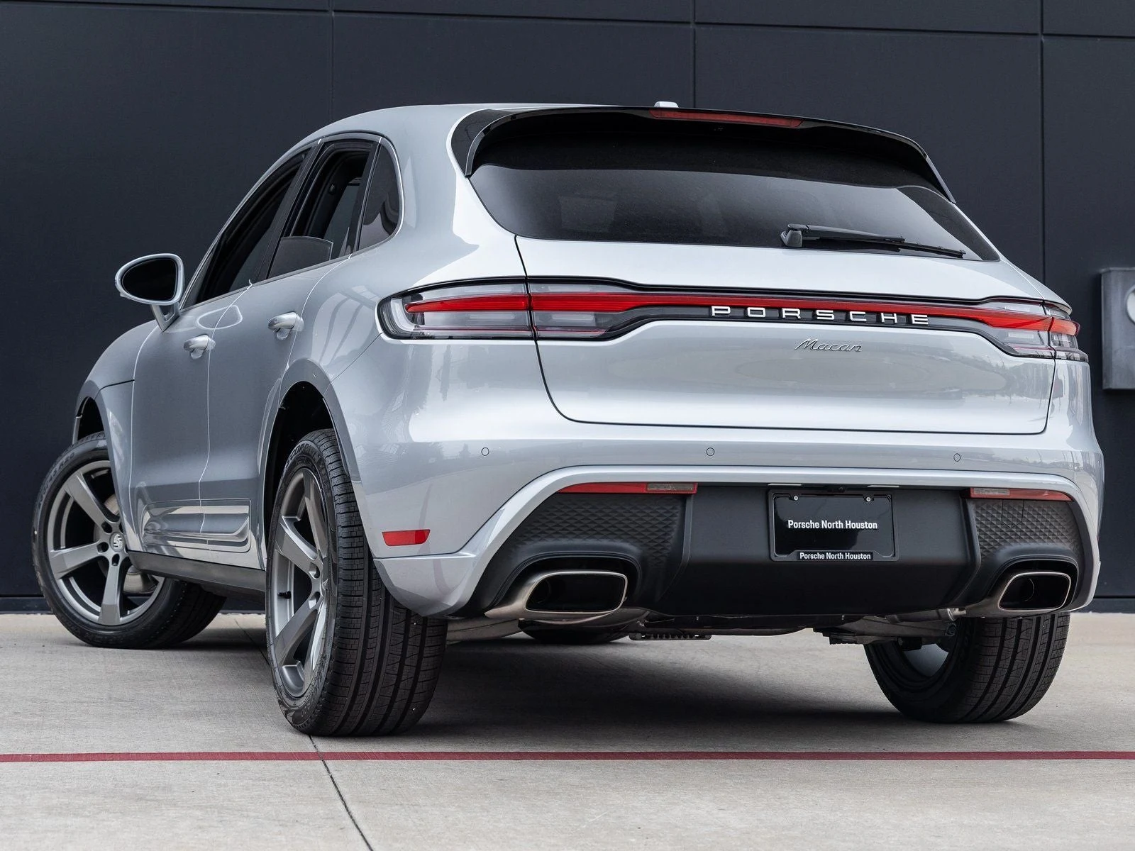 2026 Porsche Macan (95B), 3/20