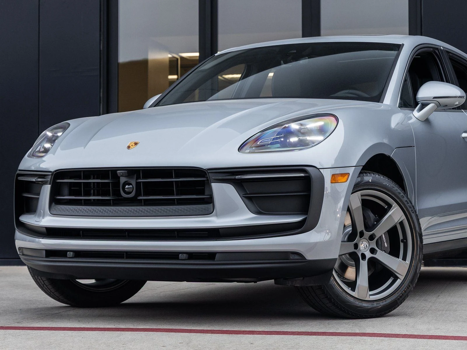 2026 Porsche Macan (95B), 7/20